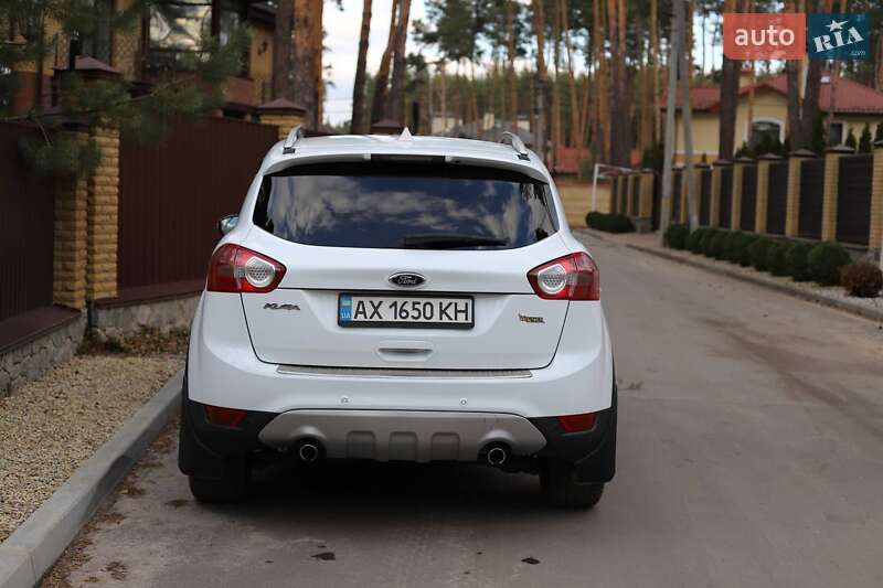 Внедорожник / Кроссовер Ford Kuga 2012 в Полтаве
