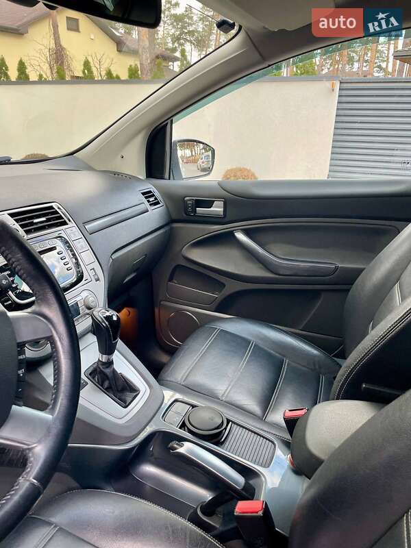 Внедорожник / Кроссовер Ford Kuga 2012 в Полтаве