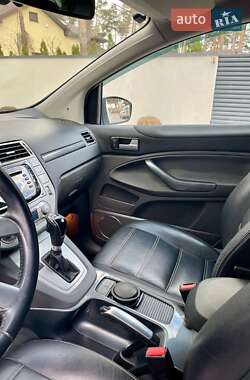 Внедорожник / Кроссовер Ford Kuga 2012 в 