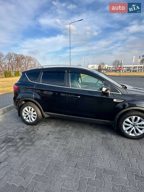 Внедорожник / Кроссовер Ford Kuga 2012 в Черкассах
