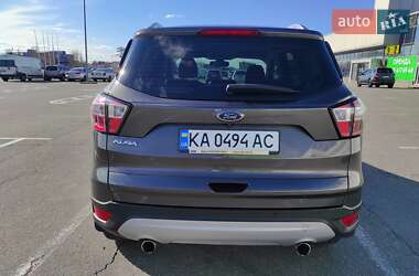 Внедорожник / Кроссовер Ford Kuga 2019 в 