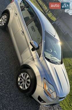Внедорожник / Кроссовер Ford Kuga 2009 в 