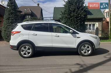 Позашляховик / Кросовер Ford Kuga 2013 в Хусті