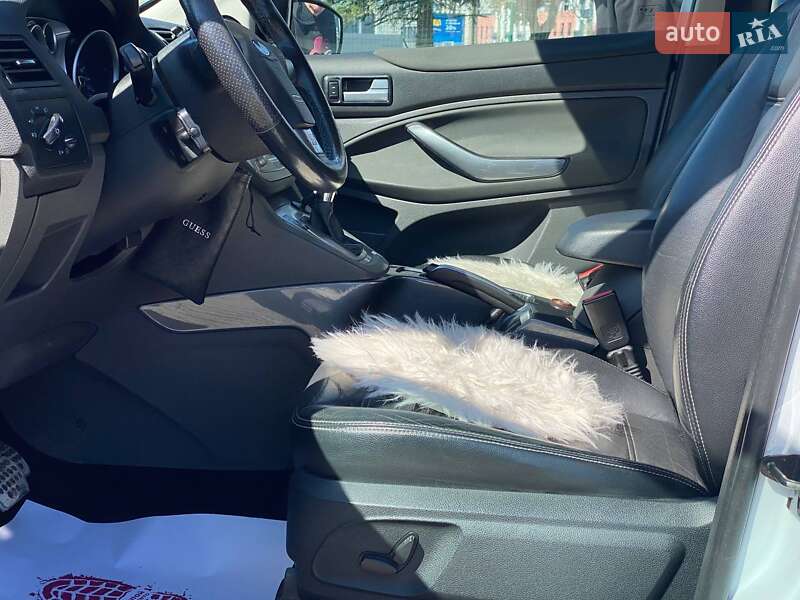 Внедорожник / Кроссовер Ford Kuga 2011 в Львове