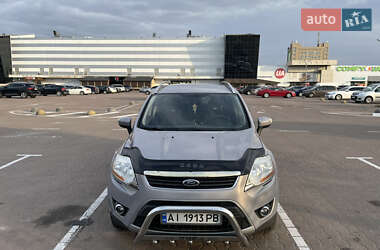 Внедорожник / Кроссовер Ford Kuga 2012 в 