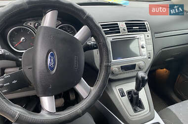 Внедорожник / Кроссовер Ford Kuga 2011 в 