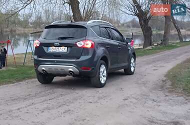 Внедорожник / Кроссовер Ford Kuga 2011 в 
