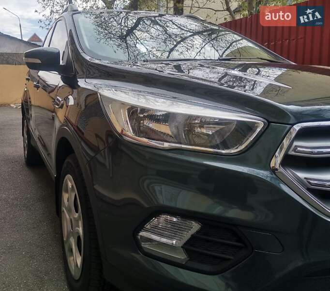 Внедорожник / Кроссовер Ford Kuga 2017 в Хмельницком фото 5 Внедорожник / Кроссовер Ford Kuga 2017 в Хмельницком