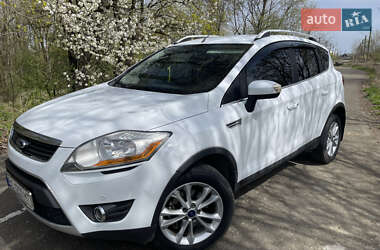 Внедорожник / Кроссовер Ford Kuga 2010 в 