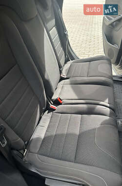 Внедорожник / Кроссовер Ford Kuga 2014 в 