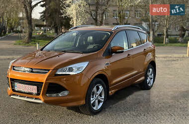 Внедорожник / Кроссовер Ford Kuga 2014 в 