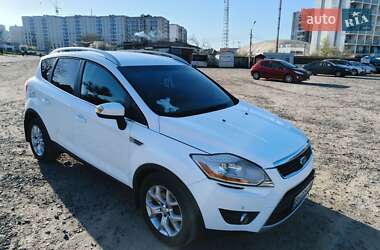 Внедорожник / Кроссовер Ford Kuga 2011 в 