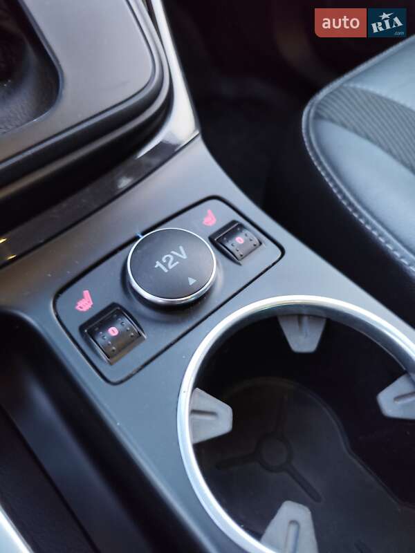 Внедорожник / Кроссовер Ford Kuga 2014 в Чернигове