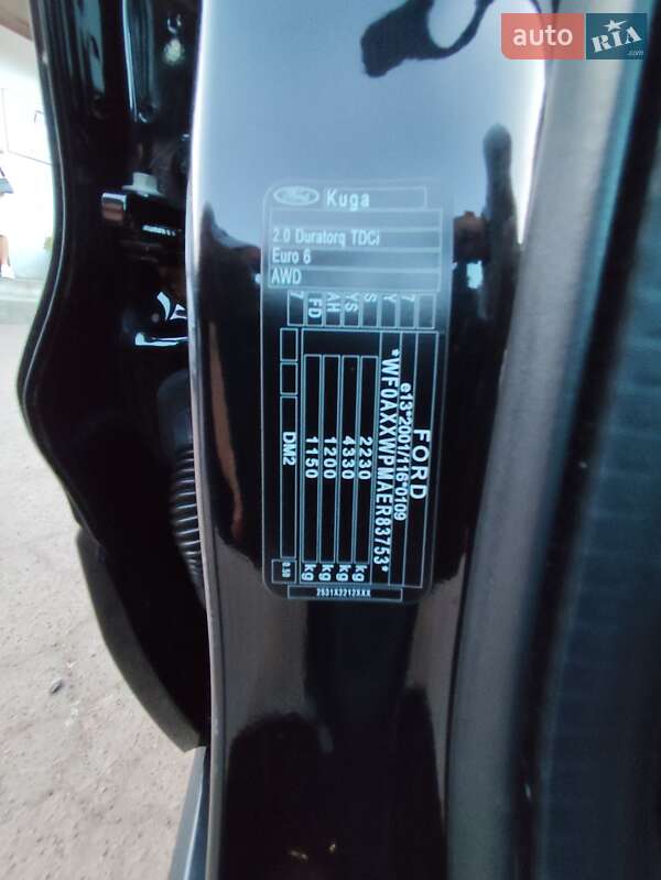 Внедорожник / Кроссовер Ford Kuga 2014 в Чернигове