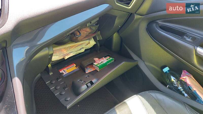 Позашляховик / Кросовер Ford Kuga 2013 в Харкові