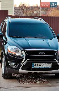 Позашляховик / Кросовер Ford Kuga 2011 в Надвірній