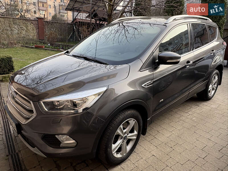 Ford Kuga 2017