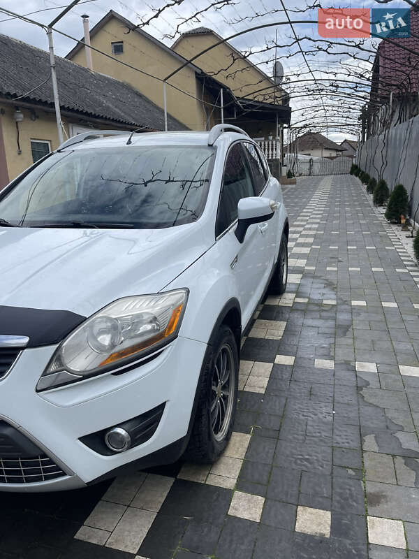 Внедорожник / Кроссовер Ford Kuga 2010 в Мукачево фото 2 Внедорожник / Кроссовер Ford Kuga 2010 в Мукачево