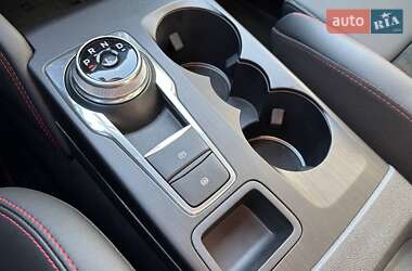 Внедорожник / Кроссовер Ford Kuga 2024 в 