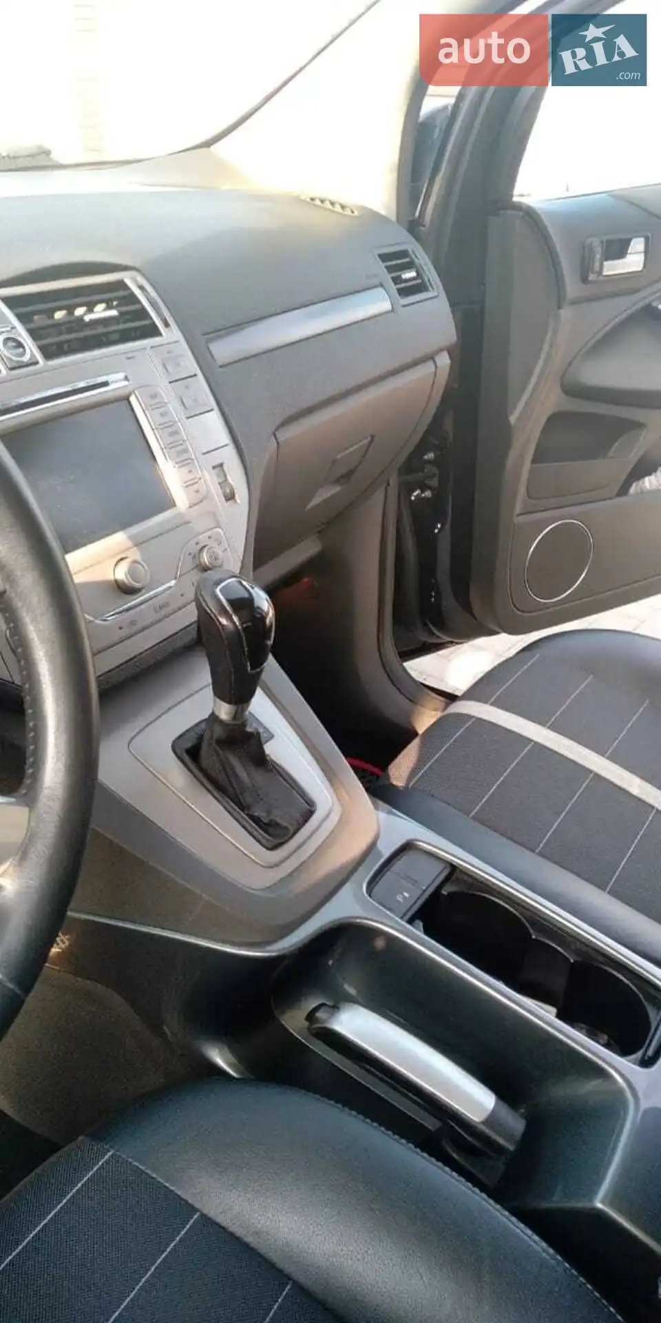 2010 Ford Kuga - мініатюра 3