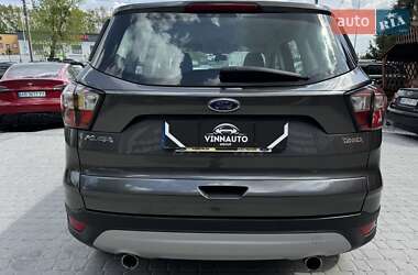 Внедорожник / Кроссовер Ford Kuga 2019 в 