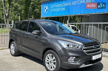 Позашляховик / Кросовер Ford Kuga 2018 в Черкасах