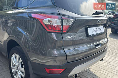 Внедорожник / Кроссовер Ford Kuga 2018 в 