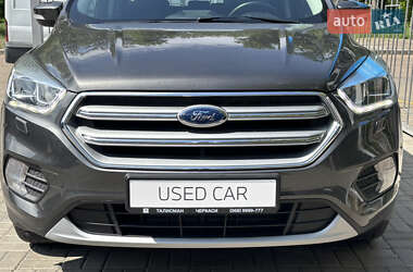 Внедорожник / Кроссовер Ford Kuga 2018 в 