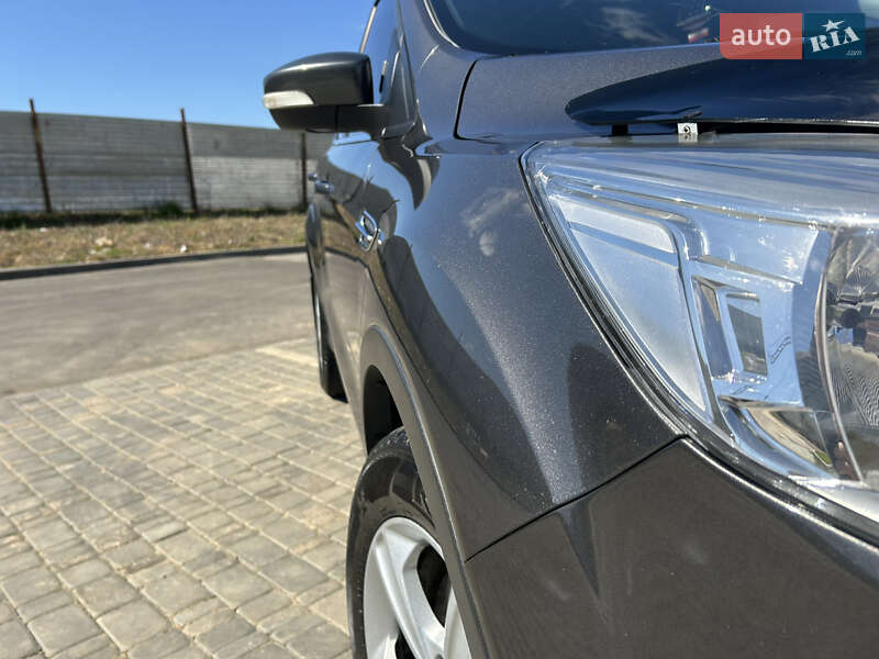 Внедорожник / Кроссовер Ford Kuga 2016 в Виннице