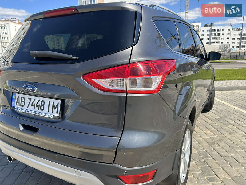 Внедорожник / Кроссовер Ford Kuga 2016 в Виннице