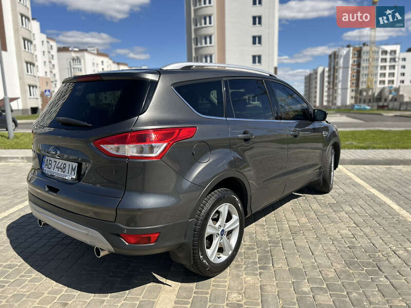 Внедорожник / Кроссовер Ford Kuga 2016 в Виннице