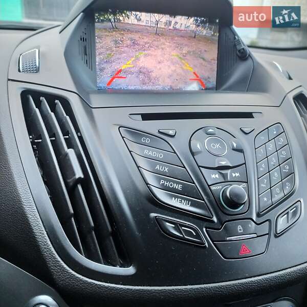 Внедорожник / Кроссовер Ford Kuga 2015 в Харькове фото 12 Внедорожник / Кроссовер Ford Kuga 2015 в Харькове