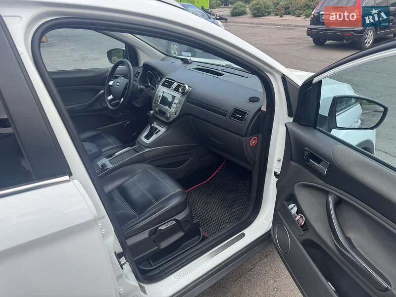 Позашляховик / Кросовер Ford Kuga 2010 в Дніпрі