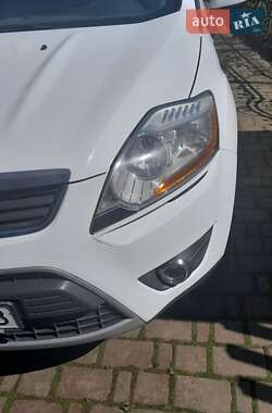 Внедорожник / Кроссовер Ford Kuga 2012 в 