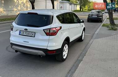Внедорожник / Кроссовер Ford Kuga 2018 в 