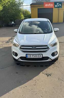 Внедорожник / Кроссовер Ford Kuga 2018 в 