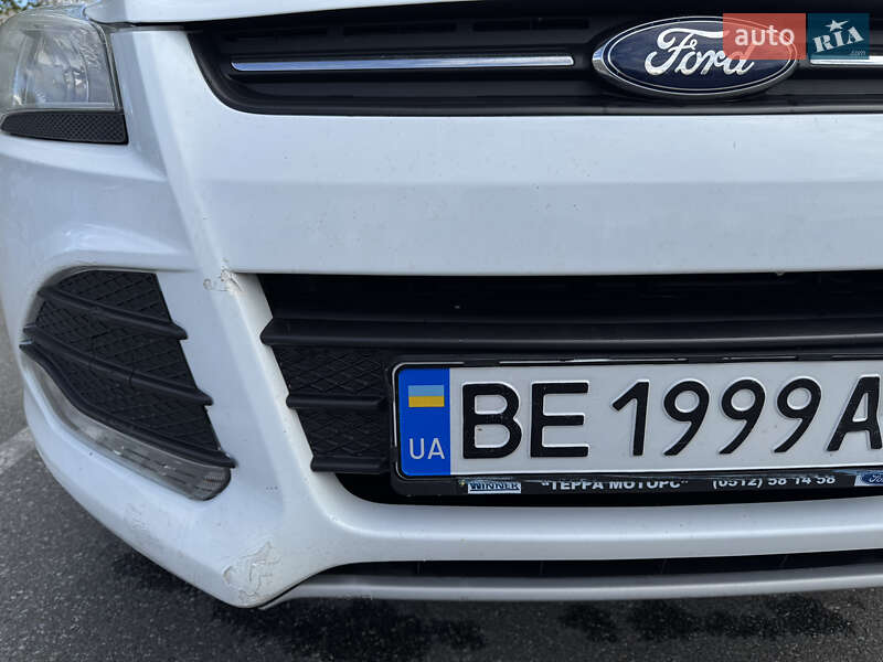 Внедорожник / Кроссовер Ford Kuga 2013 в Киеве