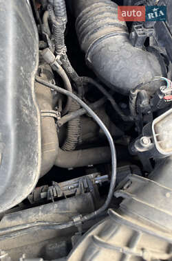 Внедорожник / Кроссовер Ford Kuga 2013 в 