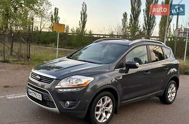 Внедорожник / Кроссовер Ford Kuga 2010 в Киеве
