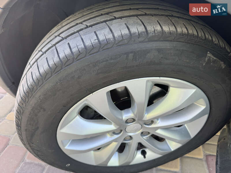 Внедорожник / Кроссовер Ford Kuga 2012 в Запорожье