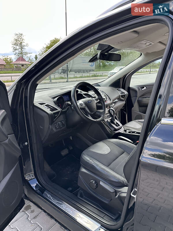 Внедорожник / Кроссовер Ford Kuga 2014 в Тернополе