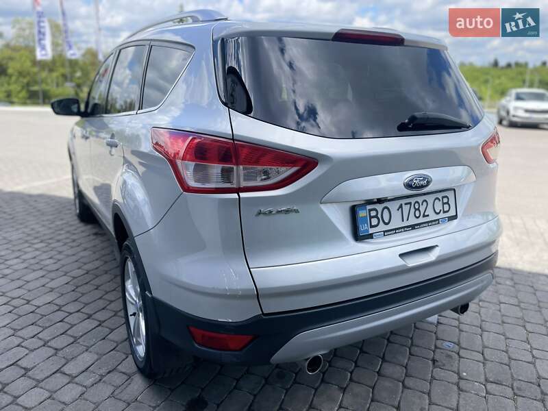 Позашляховик / Кросовер Ford Kuga 2013 в Тернополі