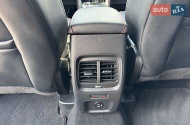Внедорожник / Кроссовер Ford Kuga 2020 в 