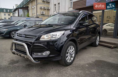 Внедорожник / Кроссовер Ford Kuga 2016 в 