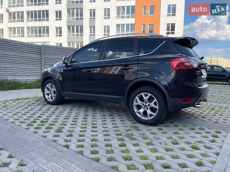 Внедорожник / Кроссовер Ford Kuga 2011 в Киеве
