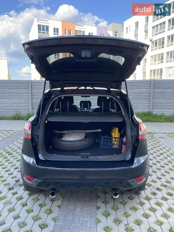 Внедорожник / Кроссовер Ford Kuga 2011 в Киеве