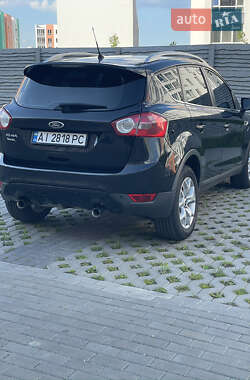 Внедорожник / Кроссовер Ford Kuga 2011 в 