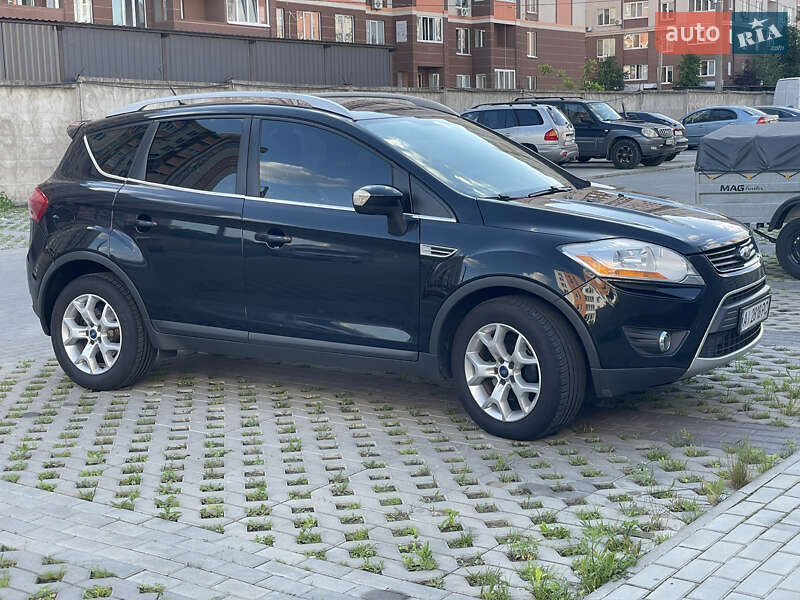 Внедорожник / Кроссовер Ford Kuga 2011 в Киеве