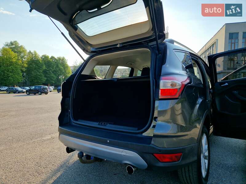 Внедорожник / Кроссовер Ford Kuga 2017 в Ровно фото 8 Внедорожник / Кроссовер Ford Kuga 2017 в Ровно