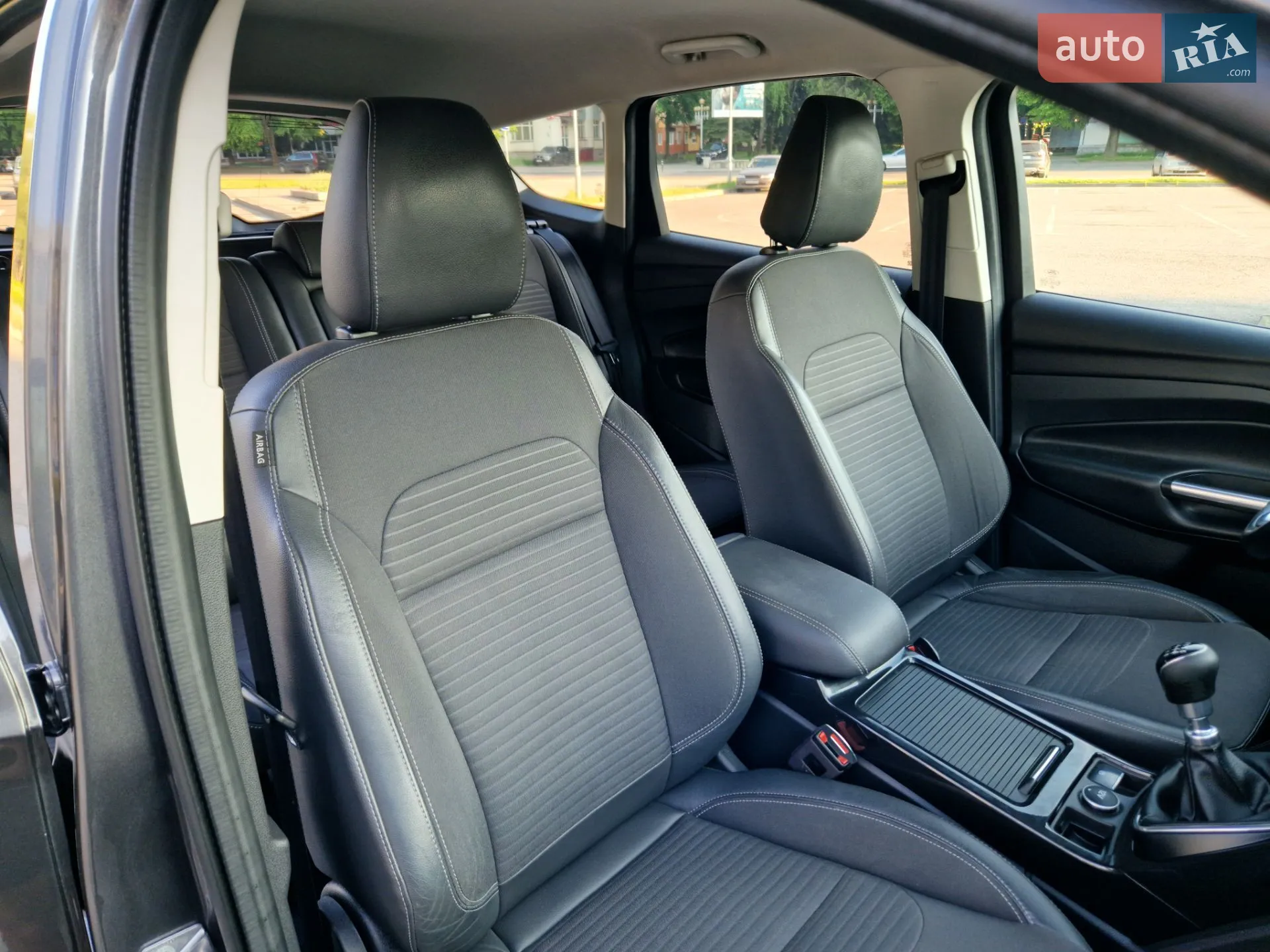 2017 Ford Kuga - мініатюра 18